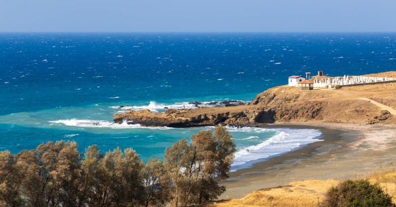 Secluded Beaches - A House at the Coast